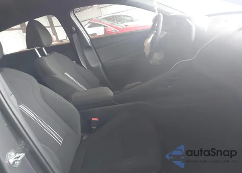 2025 Hyundai Elantra Sel Sport from USA, damaged, VIN KMHLM4DG4SU914825